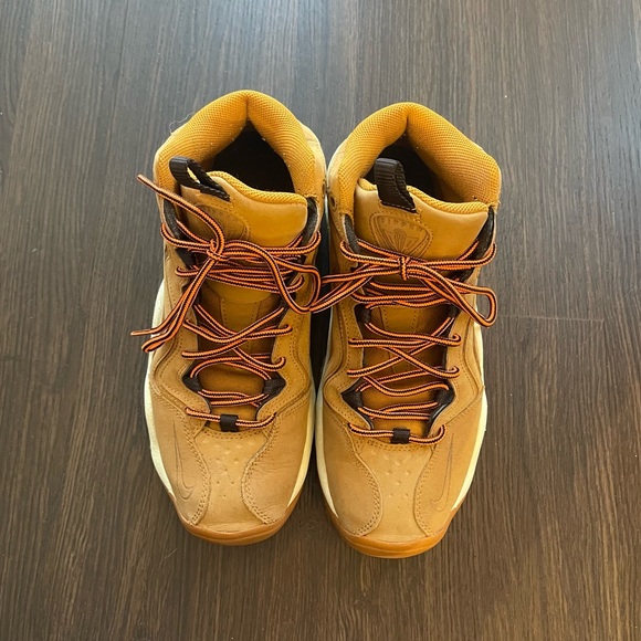 Nike Air Pippen 1 Sneaker - Picture 3 of 5